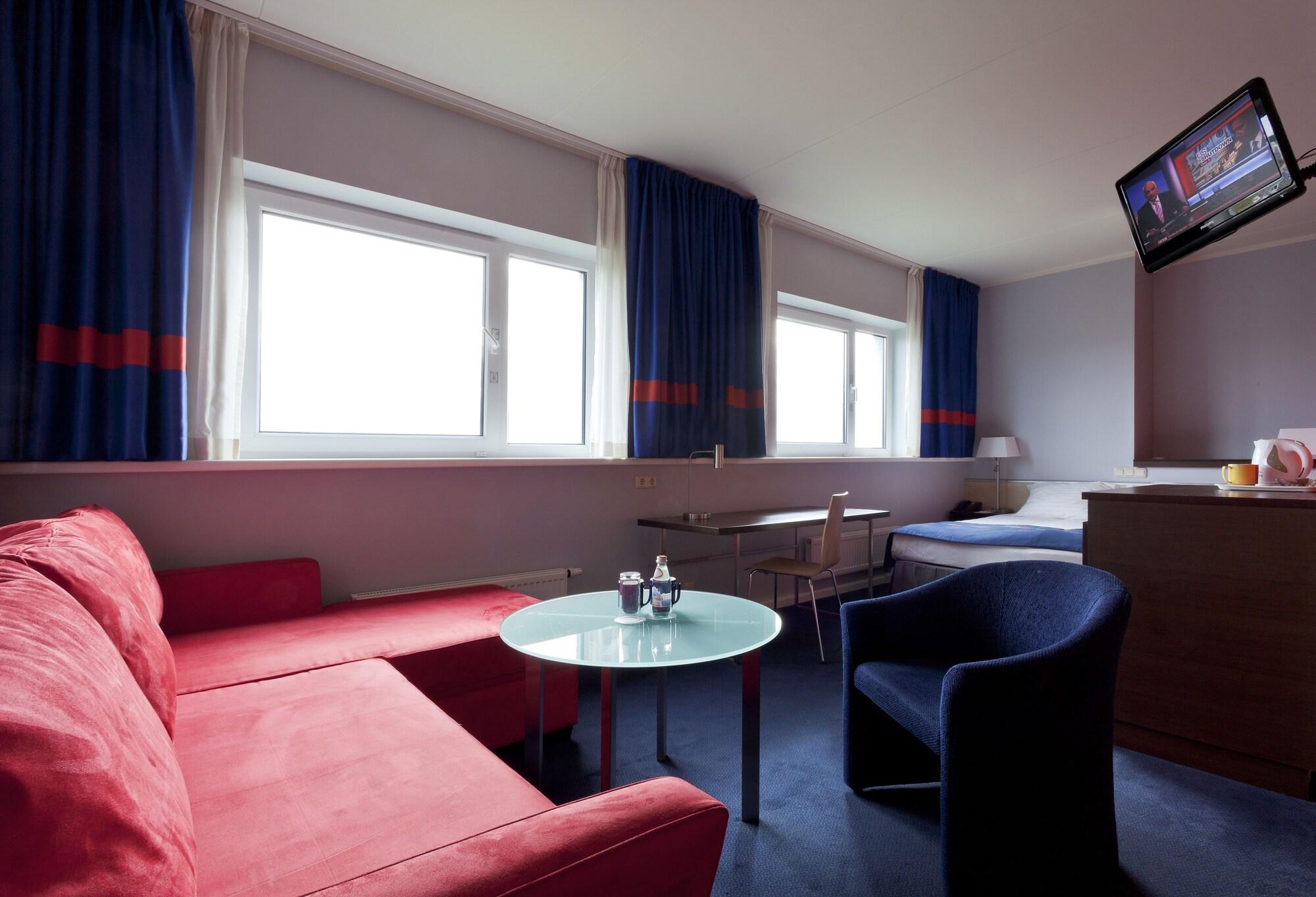 Green Park Hotel VNO Esterno foto